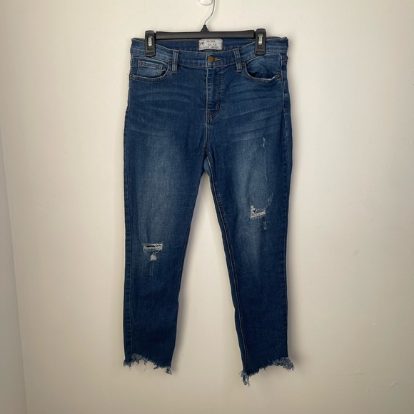 Free People Denim - Free People high rise Blue Cropped Jeans size W29